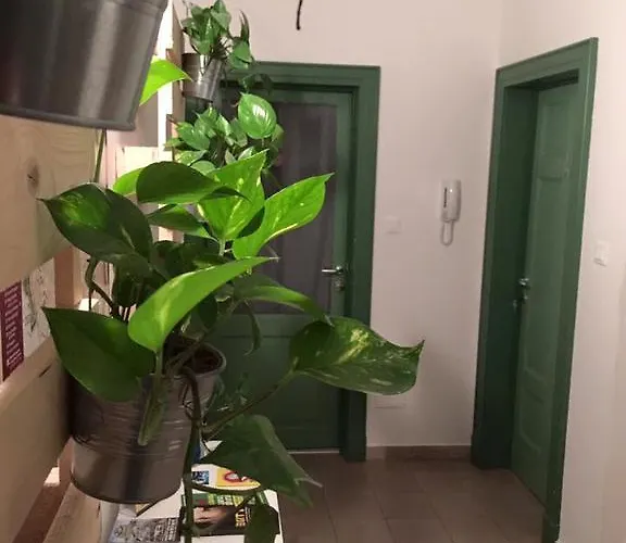 Cost Guest house Ferrara