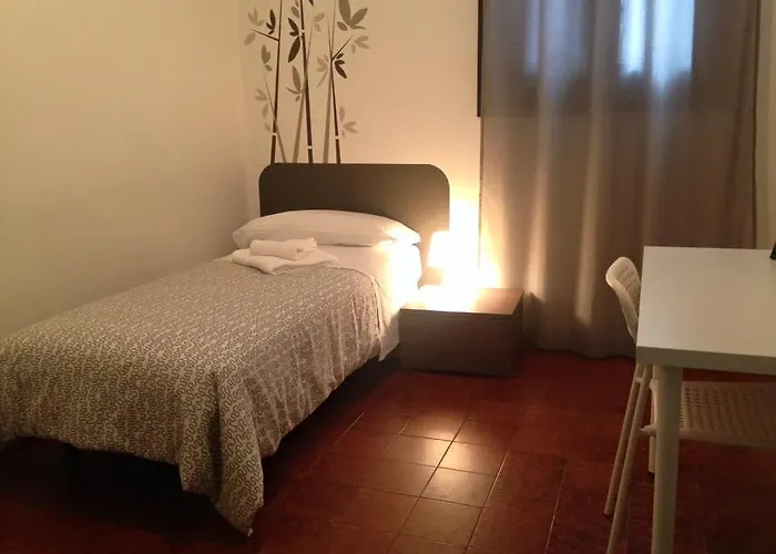 Cost Guest house Ferrara